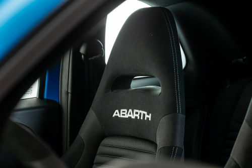 ABARTH 695C CONVERTIBLE 1.4 T-Jet 180 2dr view 12