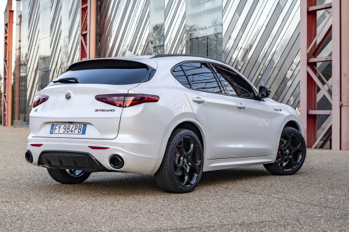 ALFA ROMEO STELVIO ESTATE 2.0 Turbo 280 Veloce [Lim. Slip Diff.] 5dr Auto view 8