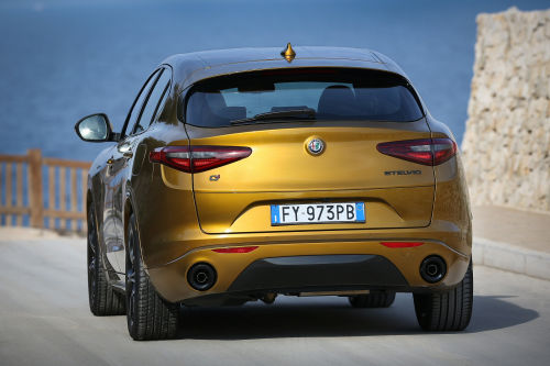 ALFA ROMEO STELVIO ESTATE 2.0 Turbo 280 Veloce [Lim. Slip Diff.] 5dr Auto view 2