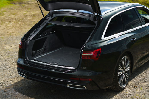 AUDI A6 DIESEL AVANT 40 TDI Quattro Sport 5dr S Tronic [Tech Pack] view 9