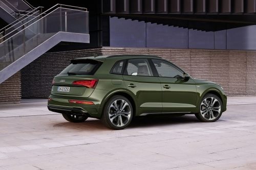 AUDI Q5 ESTATE 45 TFSI Quattro S Line 5dr S Tronic view 3