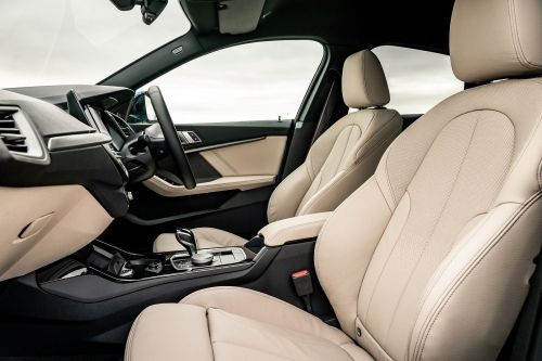 BMW 2 SERIES GRAN COUPE 218i [136] M Sport 4dr DCT view 8