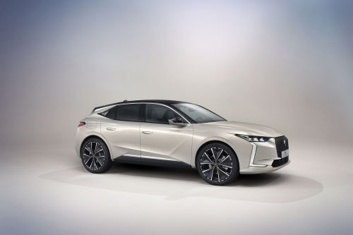 DS 4
