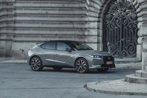 DS DS 4 HATCHBACK 1.6 E-TENSE Trocadero 5dr EAT8 view 12