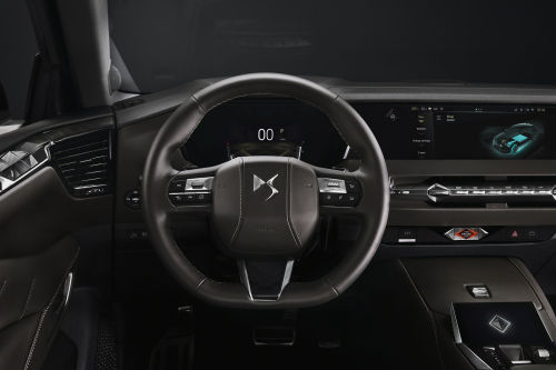 DS DS 4 HATCHBACK 1.6 E-TENSE Trocadero 5dr EAT8 view 20
