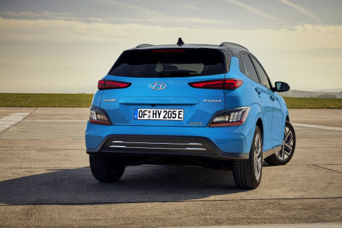 HYUNDAI KONA ELECTRIC HATCHBACK 150kW Premium 64kWh 5dr Auto view 2