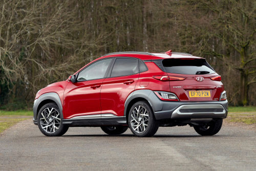 HYUNDAI KONA HATCHBACK 1.6 GDi Hybrid Premium 5dr DCT view 2
