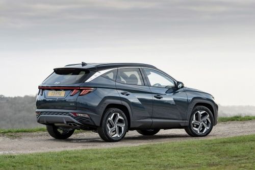 HYUNDAI TUCSON ESTATE 1.6 TGDi 48V MHD SE Connect 5dr 2WD DCT view 1