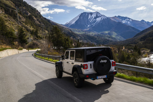JEEP WRANGLER HARD TOP 2.0 GME Sahara 4dr Auto8 view 7