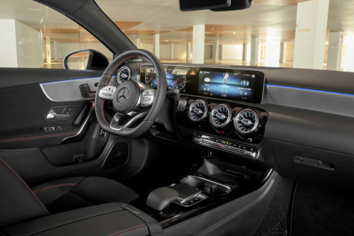 MERCEDES-BENZ A CLASS SALOON SPECIAL EDITIONS A200 AMG Line Executive Edition 4dr Auto view 8