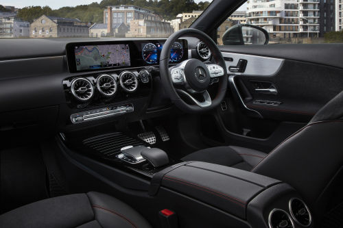 MERCEDES-BENZ A CLASS SALOON SPECIAL EDITIONS A200 AMG Line Executive Edition 4dr Auto view 9