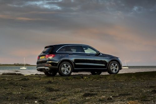 MERCEDES-BENZ GLC DIESEL ESTATE GLC 220d 4Matic AMG Line 5dr 9G-Tronic view 1