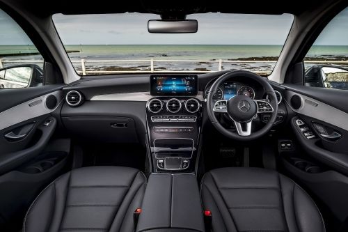 MERCEDES-BENZ GLC DIESEL ESTATE GLC 220d 4Matic AMG Line 5dr 9G-Tronic view 8