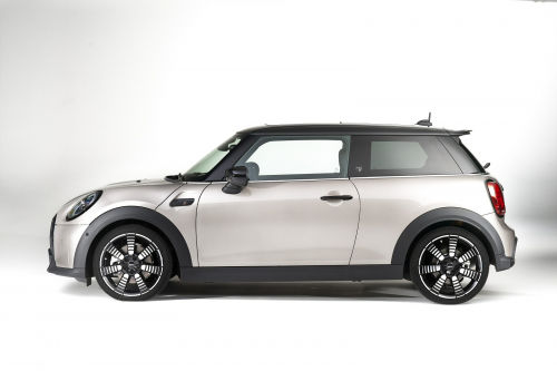 MINI HATCHBACK 1.5 Cooper Exclusive Premium 3dr Auto view 8
