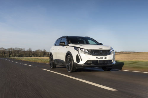 PEUGEOT 3008 ESTATE 1.6 Hybrid 225 GT 5dr e-EAT8 view 4