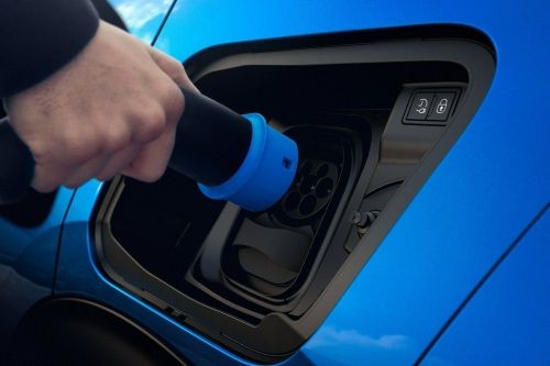 PEUGEOT E-2008 ELECTRIC ESTATE 100kW GT 50kWh 5dr Auto view 8