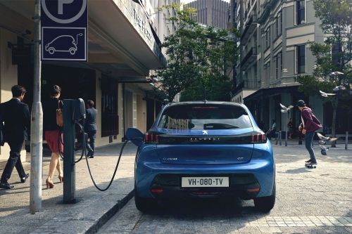 PEUGEOT E-208 ELECTRIC HATCHBACK  view 6