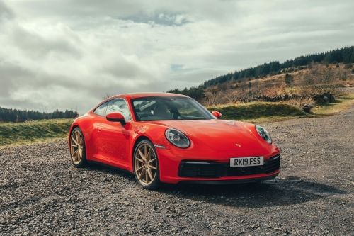 911