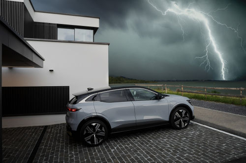 RENAULT MEGANE E-TECH HATCHBACK EV60 160kW Techno 60kWh Optimum Charge 5dr Auto view 2