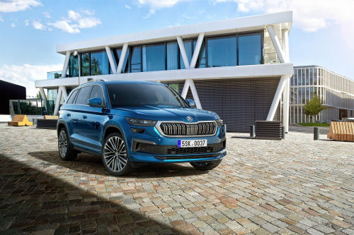 SKODA KODIAQ DIESEL ESTATE 2.0 TDI SE Drive 5dr DSG [7 Seat] view 10