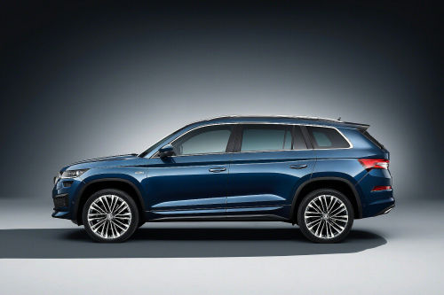 SKODA KODIAQ DIESEL ESTATE 2.0 TDI SE Drive 5dr DSG [7 Seat] view 21