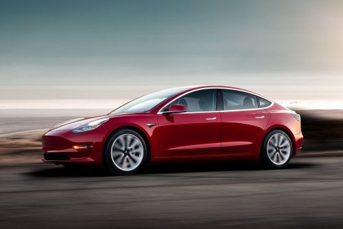 TESLA MODEL 3 SALOON Long Range AWD 4dr Auto view 3