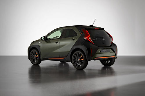 TOYOTA AYGO X HATCHBACK 1.0 VVT-i Pure 5dr view 1