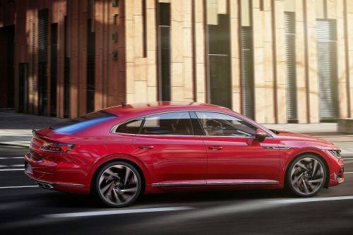 VOLKSWAGEN ARTEON DIESEL FASTBACK 2.0 TDI R-Line 5dr DSG view 6