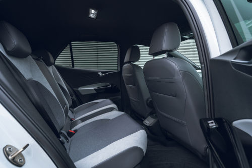VOLKSWAGEN ID.3 ELECTRIC HATCHBACK 110kW Life Pure Performance 45kWh 5dr Auto view 11