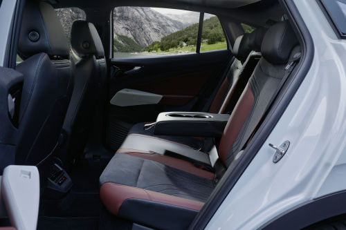 VOLKSWAGEN ID.5 COUPE 150kW Style Pro Performance 77kWh 5dr Auto view 11