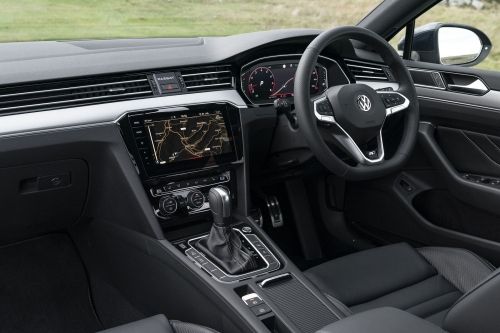 VOLKSWAGEN PASSAT ESTATE 1.5 TSI EVO SEL 5dr DSG view 8