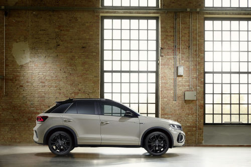 VOLKSWAGEN T-ROC HATCHBACK 1.0 TSI Life 5dr view 21