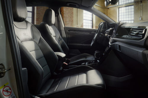 VOLKSWAGEN T-ROC HATCHBACK 1.0 TSI Life 5dr view 17