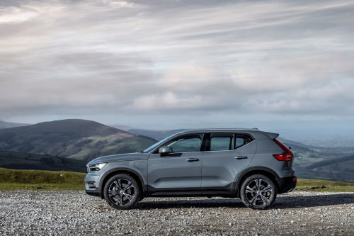 VOLVO XC40 ESTATE 1.5 T4 Recharge PHEV Core Bright 5dr Auto view 1